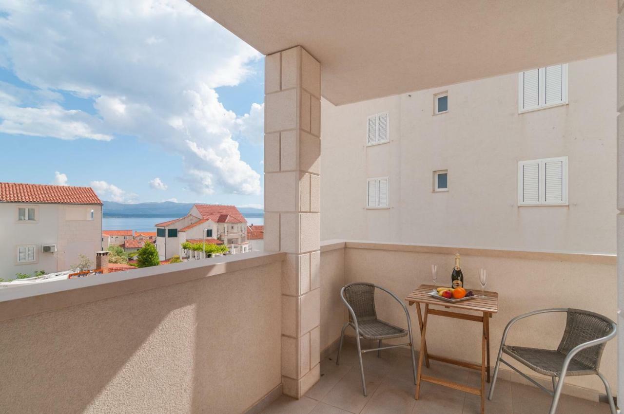 Villa Juraj Bol Esterno foto