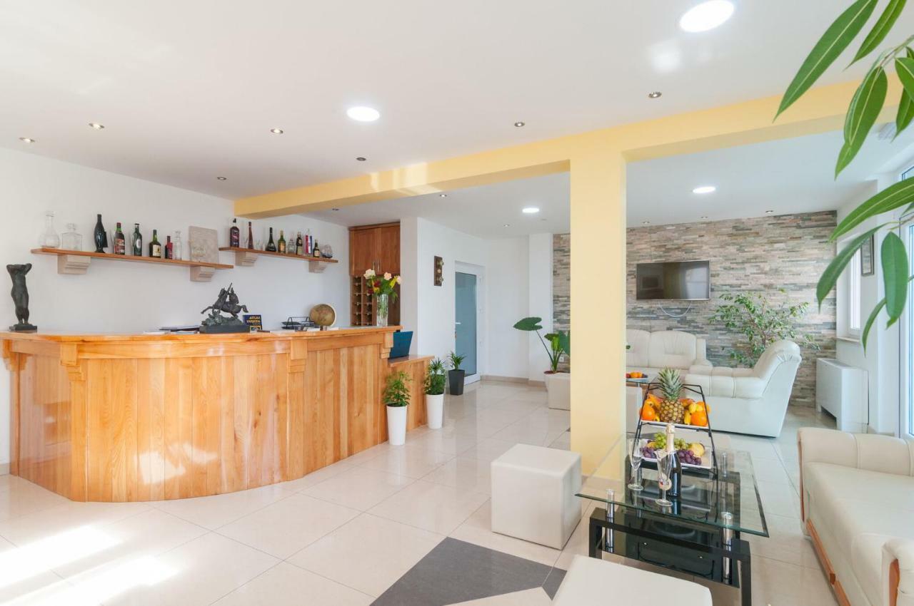Villa Juraj Bol Esterno foto